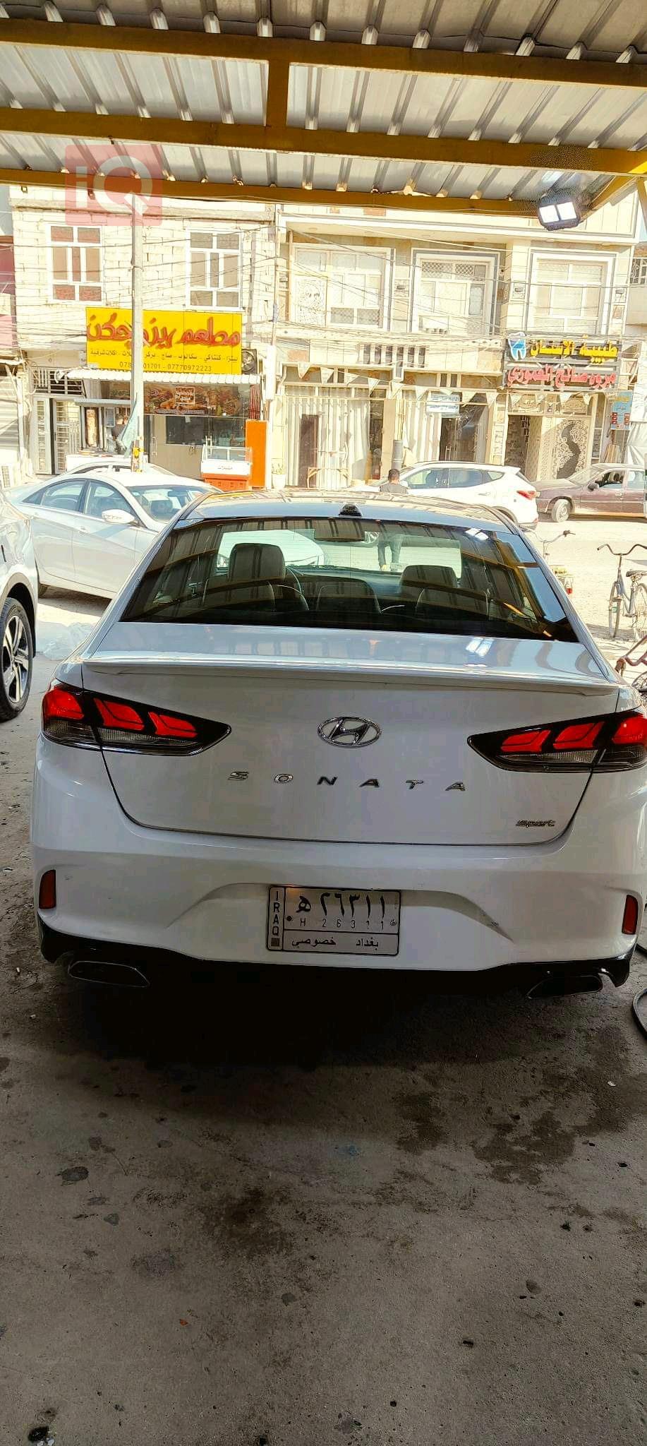 Hyundai Sonata